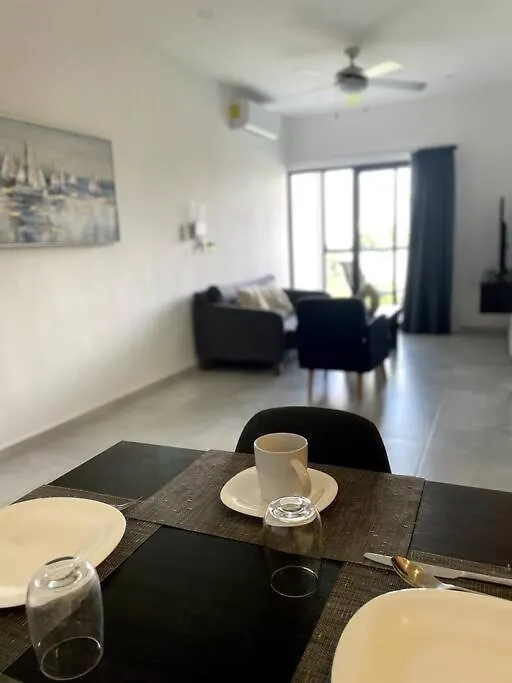Ceiba Spacious Apartment Near The Sea And 5Th Avenue Playa del Carmen